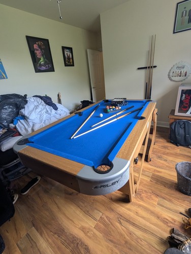 Riley 6ft folding pool table - 6"folding,